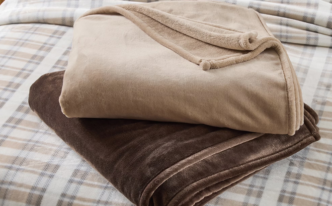 Better Homes Gardens Velvet Plush Soft Bed Blankets