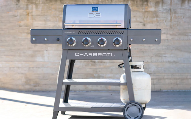Charbroil Performance Series 4 burner Gas Grill