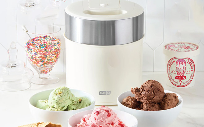 Dash Deluxe 2 qt Gelato Ice Cream Maker