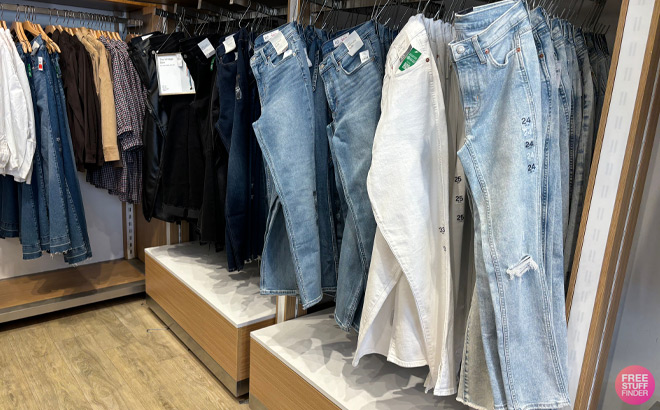 GAP Womens Jeans on Display