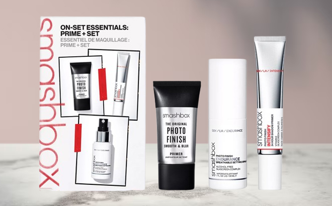 Smashbox 3 Piece On Set Essentials Set on a Marble Table